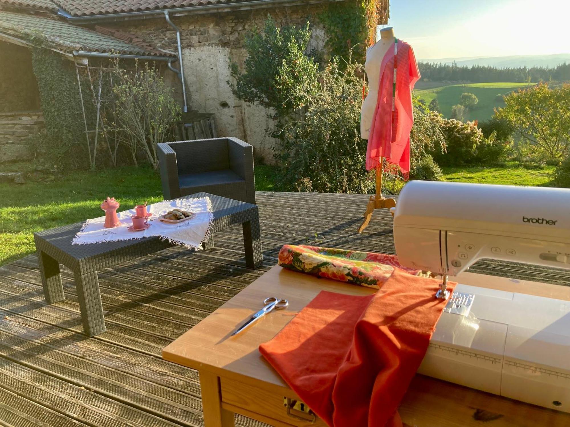 Eco-Gite Cottage Panoramique, Terrasses, Baby Foot, 150 M2 Renove Et Agrandi En 2024, Activites Proposees Champagnac-le-Vieux 외부 사진